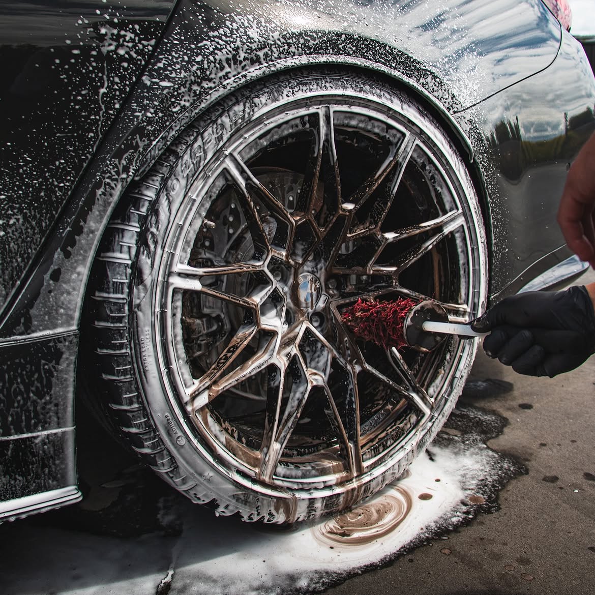 BMW M3 Competition — wheel cleaning detail