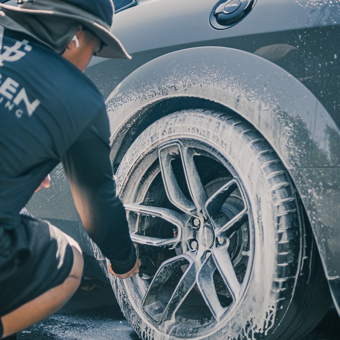 Dodge Challenger Hellcat — wheel cleaning detail